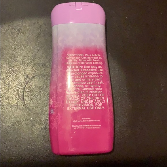 Elsa, Anna, And Olaf Bathing - Picture 4 of 13